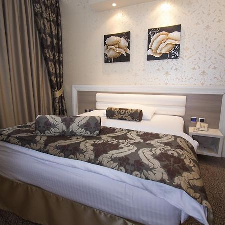 Hotel Talija Баня Лука Стая снимка