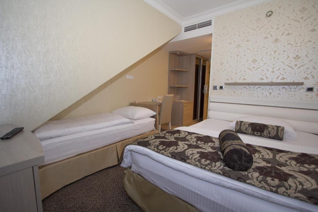 Hotel Talija Баня Лука Стая снимка