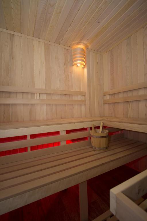 Hotel Talija Баня Лука Екстериор снимка