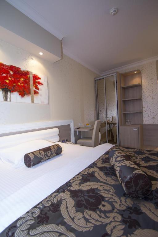 Hotel Talija Баня Лука Екстериор снимка